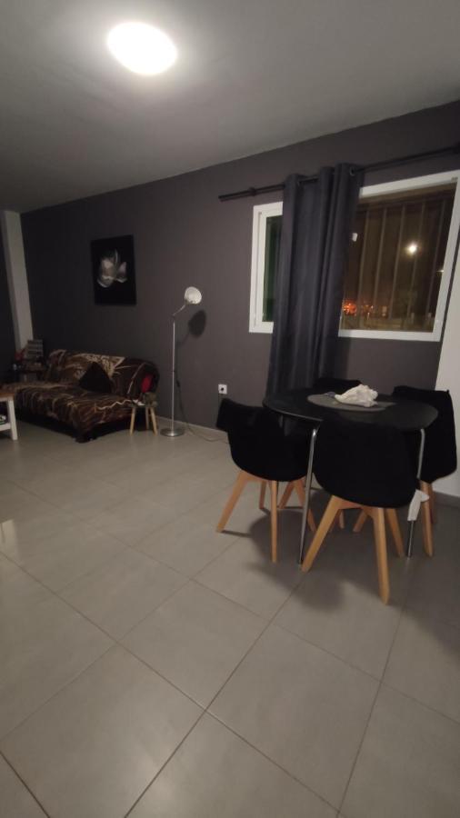 Habitacion Doble Apartment Benavites Exterior photo